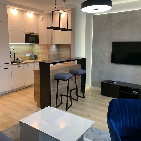 Apartament Studio Z Widokiem Na Odre Bulwary Ksiazece Breslavia Esterno foto