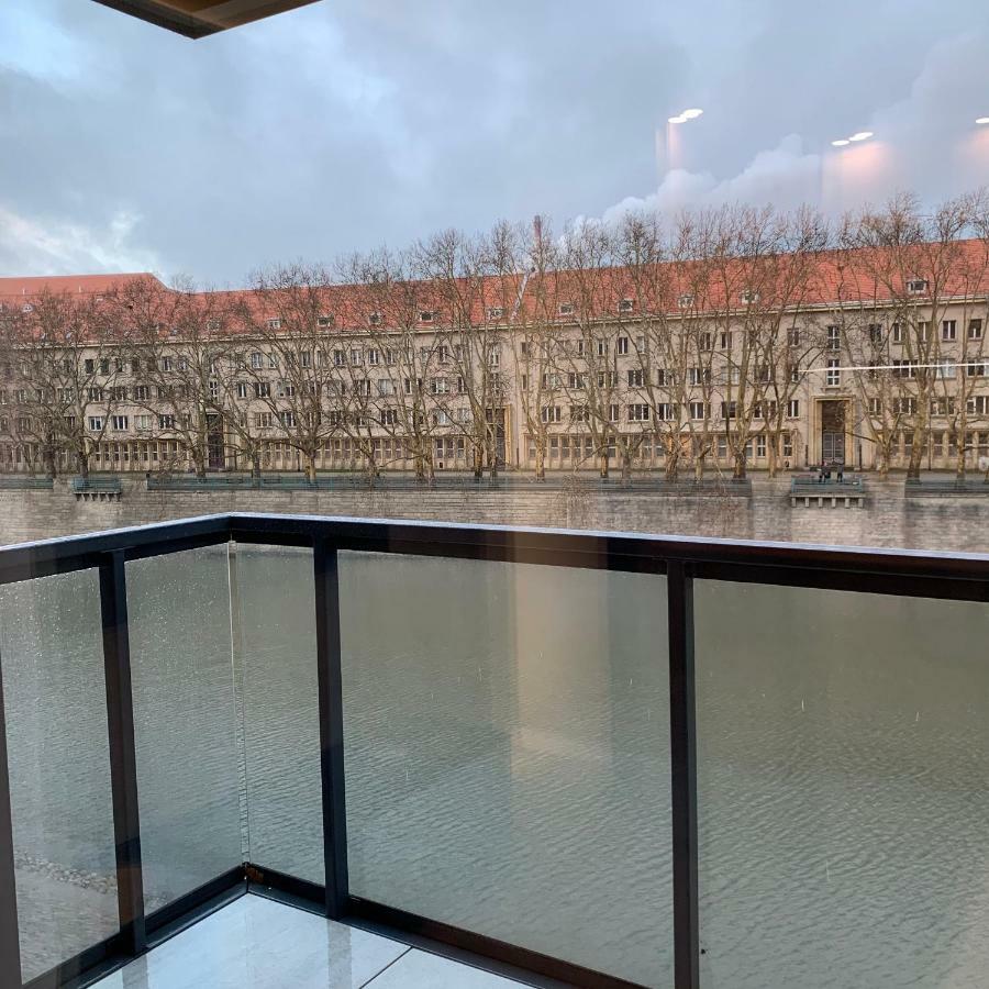 Apartament Studio Z Widokiem Na Odre Bulwary Ksiazece Breslavia Esterno foto